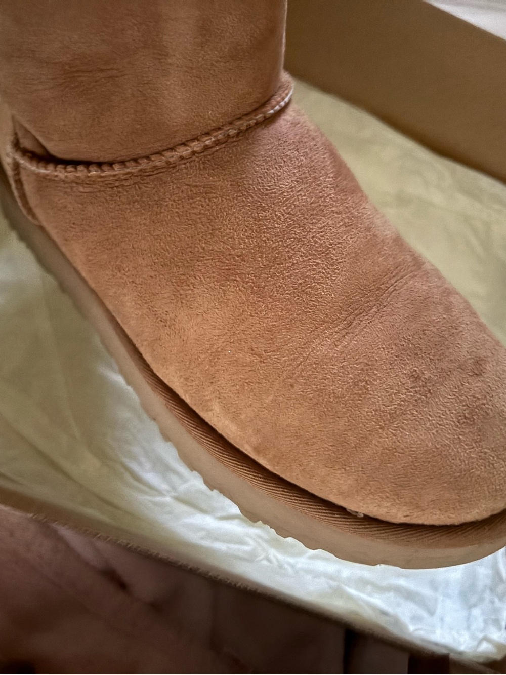 UGG Bailey Bow II Water Resistant Suede Fur Light Brown Boots Sz 9 EUC - Picture 16 of 16